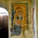 A catturarci  in controfacciata laffresco della Madonna in trono col Bambino di XV secolo...